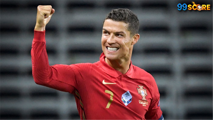 Cristiano-Ronaldo-Dapat-Julukan-El-Bicho-oleh-Lisandro-Martinez,-Apa-Artinya